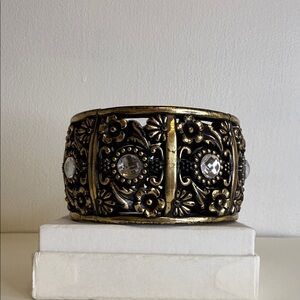 Ornate Gold and Black Floral Hinged Bracelet